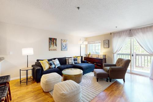 River's Edge Vista Retreat