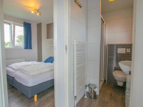 ห้องน้ำ, Purperreiger 24-32 in เชนไดก์ เอน กีฟิทส์บูร์ท