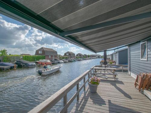 ระเบียง/ชานเรือน, Purperreiger 24-34 in เชนไดก์ เอน กีฟิทส์บูร์ท