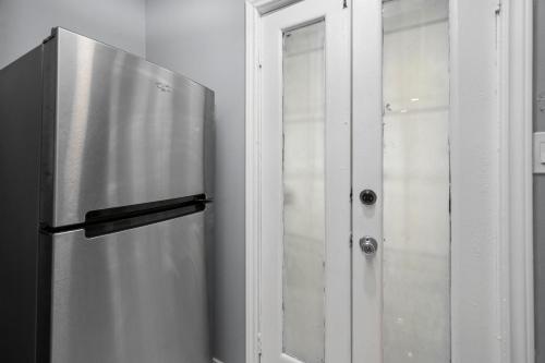 2BR Montrose Comfort with Free Park near Houston Szépművészeti Múzeum