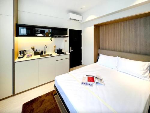 Hmlet Essentials Novena — other in 471 Balestier Road, Singapore Singapore, 329842