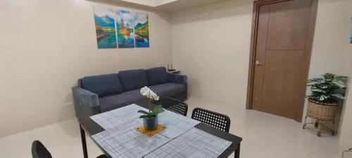 1 Bedroom Condo Unit Near Airport, Metro Manila