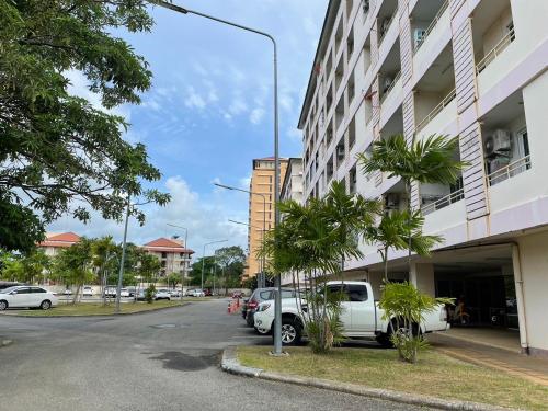 Cozy 2 bedroom entire apartment in Phuket Town
