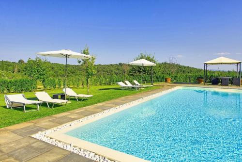 مسبح, Romina by PosarelliVillas in Fasciano
