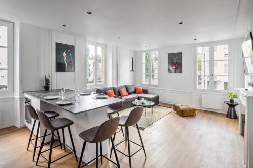 Deluxe Apartment with Parking room in Appartements Le 31bis