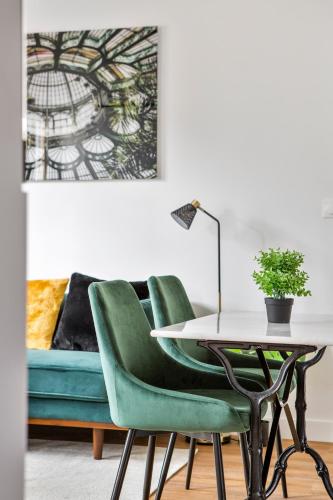 Two-Bedroom Apartment (No Parking) image 2