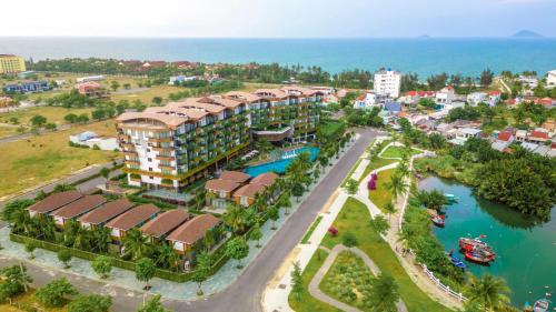 Bellerive Hoi An Resort and Spa, Hoi An (photo 10)