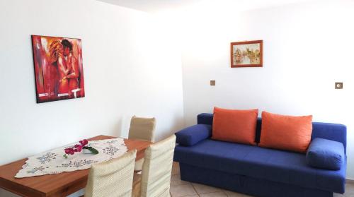 Apartment with Balcony image 8