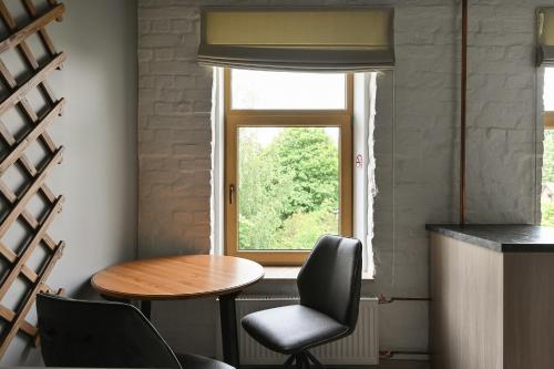 Loft design studio apartment & FREE parking, Riga (fotografie 2)