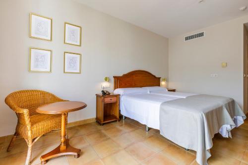 Hotel Almijara - Mares - image 5