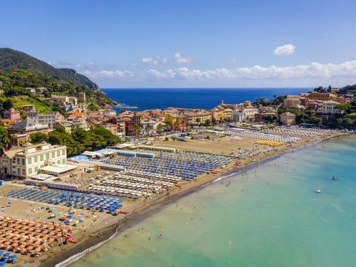 Suite Hotel Nettuno - image 13