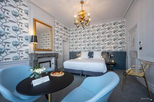 Hotel La Monnaie Arty & Spa in La Rochelle City Center