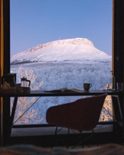 Double or Twin Room with Mountain View