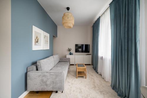 Wola Ratusz Homely Apartment by BookingHost, Varsovia