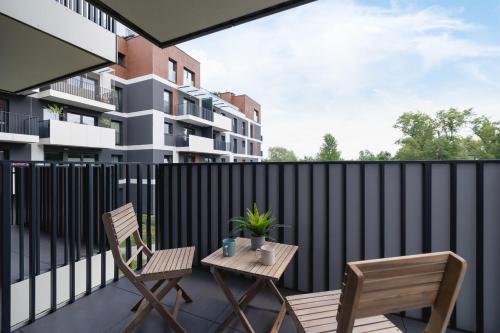 Varanda/terraço, Katowice Brynów Apartament dla 4 osób z Parkingiem by Noclegi Renters (Katowice Brynow Apartament dla 4 osob z Parkingiem by Noclegi Renters) in Osiedle Zgrzebnioka