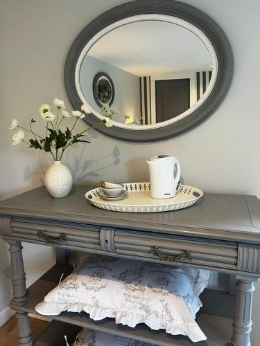 chambre d'hôtes dans un moulin du 16ème (chambre d'hotes dans un moulin du 16eme) in Saint-Paterne-Racan