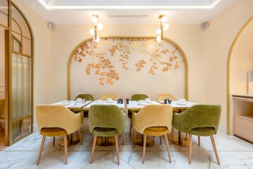 Hotel Claridge Paris - image 6