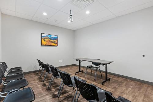 Candlewood Suites Layton - Salt Lake City By IHG - image 10