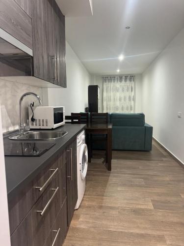 APARTAMENTOS TURISTICOS ARANZAZU in Losar De La Vera
