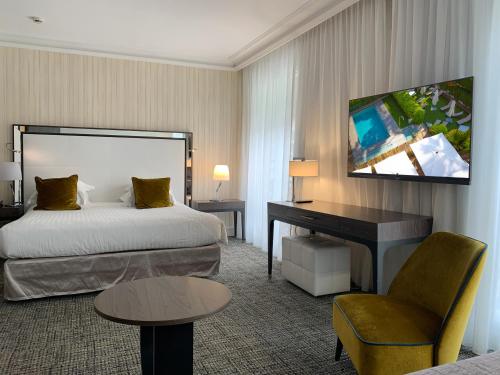 Hôtel Le Canberra - image 5