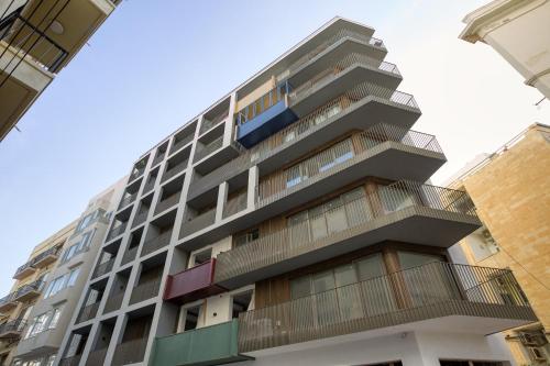 Stylish 3BR Luxury Apartment in Sliema-14