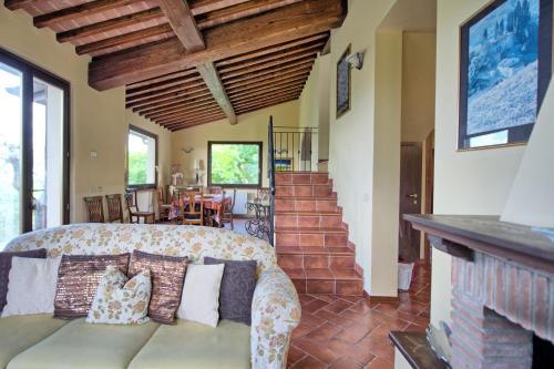  Villa Ulivi by PosarelliVillas in Lucignano