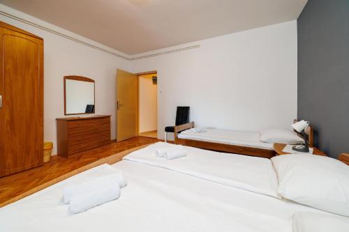 One-Bedroom apartment Standard image 7