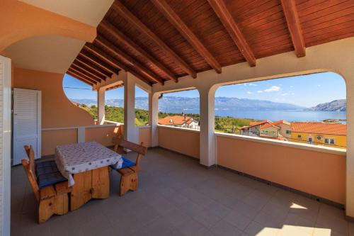 Two-Bedroom Apartment with Sea View room in Apartments Ruzica F