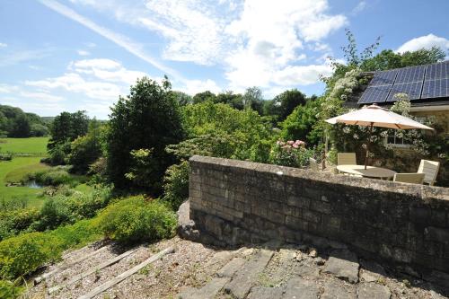 Tucking Mill View- Self Catering - image 13
