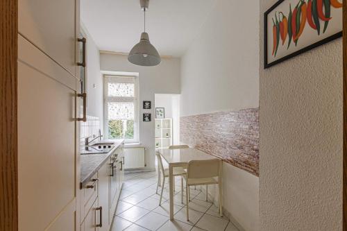 Enjoy your stay with DKN apartments - Mon-Sun - Late night check-in - Multilanguage - Near Railway station - Witamy serdecznie, Leipzig (photo 2)
