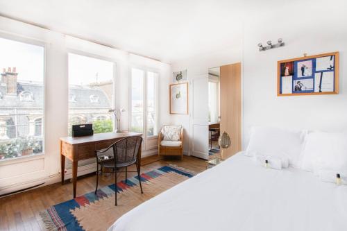 GuestReady - Stunning 3 Bed Apt w/Balcony near Champs Elysées - image 4