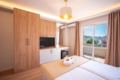 . Illyria Hotel
