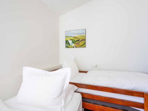 Hótel Húsavík Room Type - Quadruple Room with Private Bathroom