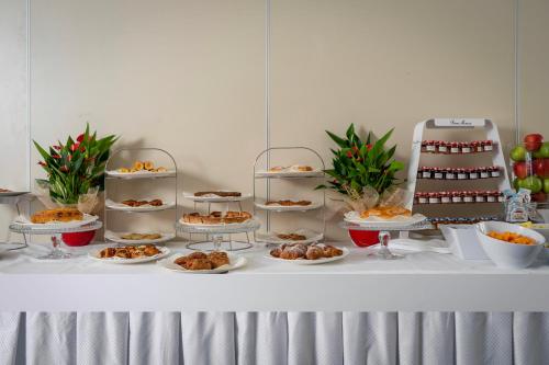 Food and beverages, Hotel Re Enzo in Saragozza