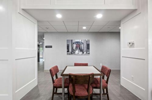 Hampton Inn & Suites Mount Pleasant in Mount Pleasant, USA