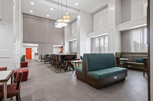 Hampton Inn & Suites Mount Pleasant in Mount Pleasant, USA