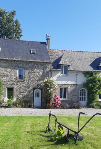 . au monde mystérieux maison-canon-lan