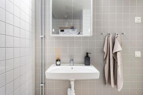 100 Sqm Apartment in Stockholms finest Area - Östermalm, Sztokholm (zdjęcie 3)