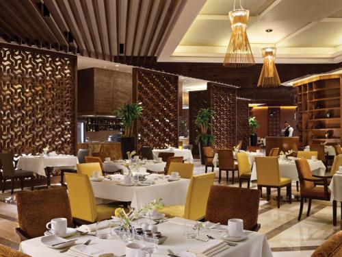 568328776 Raffles Makkah Palace