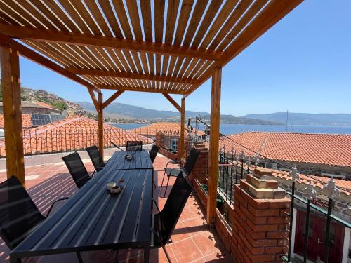 Q Apartments Molyvos - Μήθυμνα