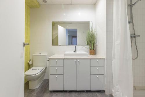 Deluxe Apartment image 10