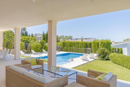 Villa Garau / Heura 8 - image 5