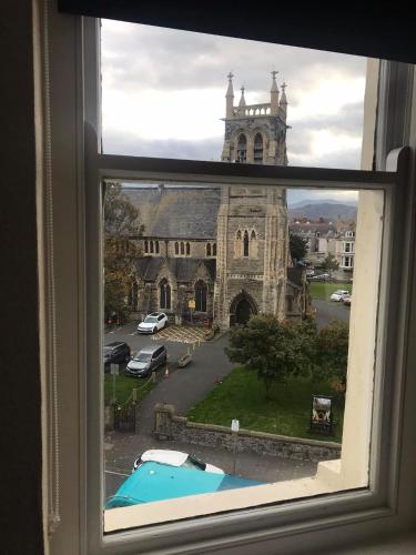 The New Alexandra Hotel in Llandudno