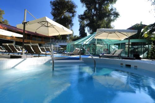 . Termas El Corazon