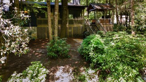 A Whitewater Retreat - Fightingtown Creek River in Epworth, USA