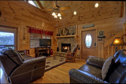 Bearing Haus - Blue Ridge - Aska Adventure Area in Blue Ridge, USA