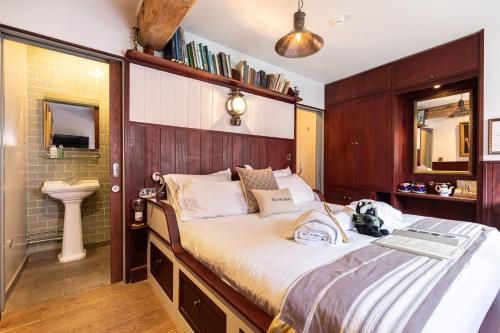 1 double bed