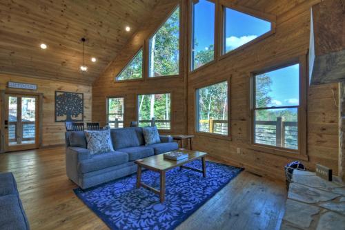 Cedar Ridge - Mountain Views - 20 Min Blue Ridge in Mineral Bluff, USA