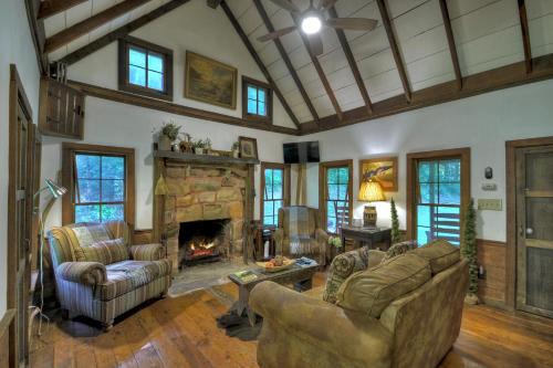 JME Retreat at the Cohutta Reserve - Pet Friendly in Epworth, USA