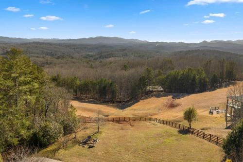 Ritz on the Rocks - Blue Ridge GA in Mineral Bluff, USA